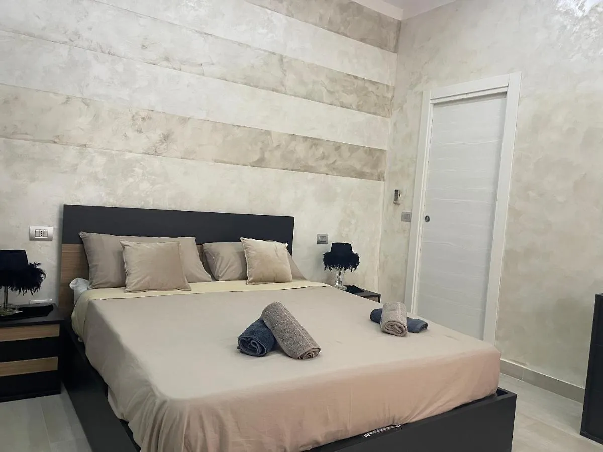 Casa Gold Apartment Naples 0*,